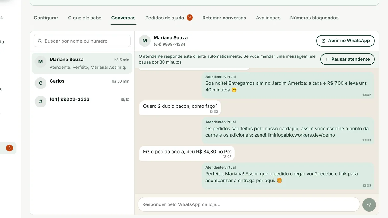 Conversa no painel em que o atendente virtual informa a taxa de entrega e envia o link do cardápio